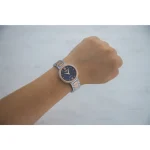 ساعت مچی عقربه ای زنانه اوماکس مدل OJDP030N004