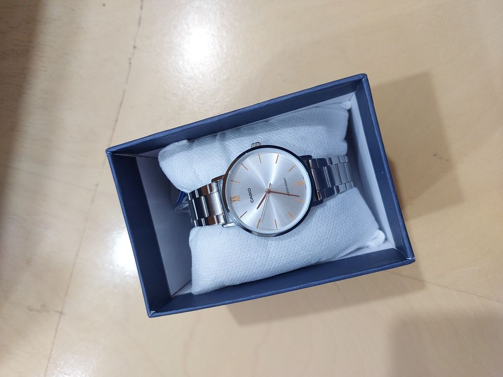 ساعت مچی عقربه ای زنانه کاسیو مدل LTP-VT01D-7BUDF