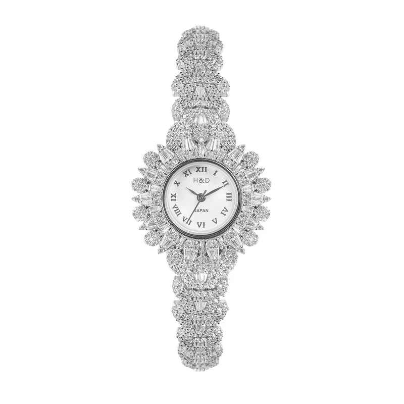 ساعت مچی عقربه‌ای زنانه مدل تاج فلاور دار ماه کد 00037