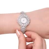 ساعت مچی عقربه‌ای زنانه مدل تاج فلاور دار ماه کد 00037